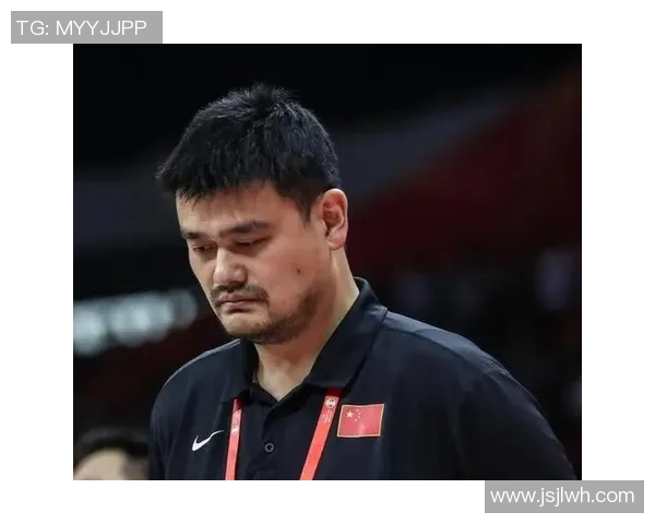 姚明携手陆虎探索篮球与越野的完美结合之旅 姚明携手陆虎探索篮球与越野的完美结合之旅