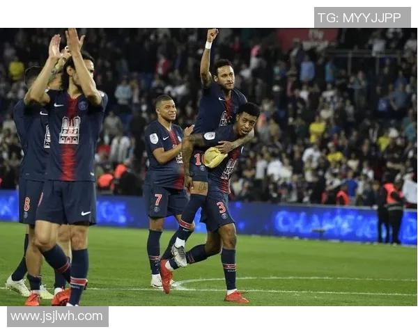 巴黎圣日耳曼客场大胜里尔,内马尔破门助球队登顶法甲积分榜 巴黎圣日耳曼客场大胜里尔,内马尔破门助球队登顶法甲积分榜